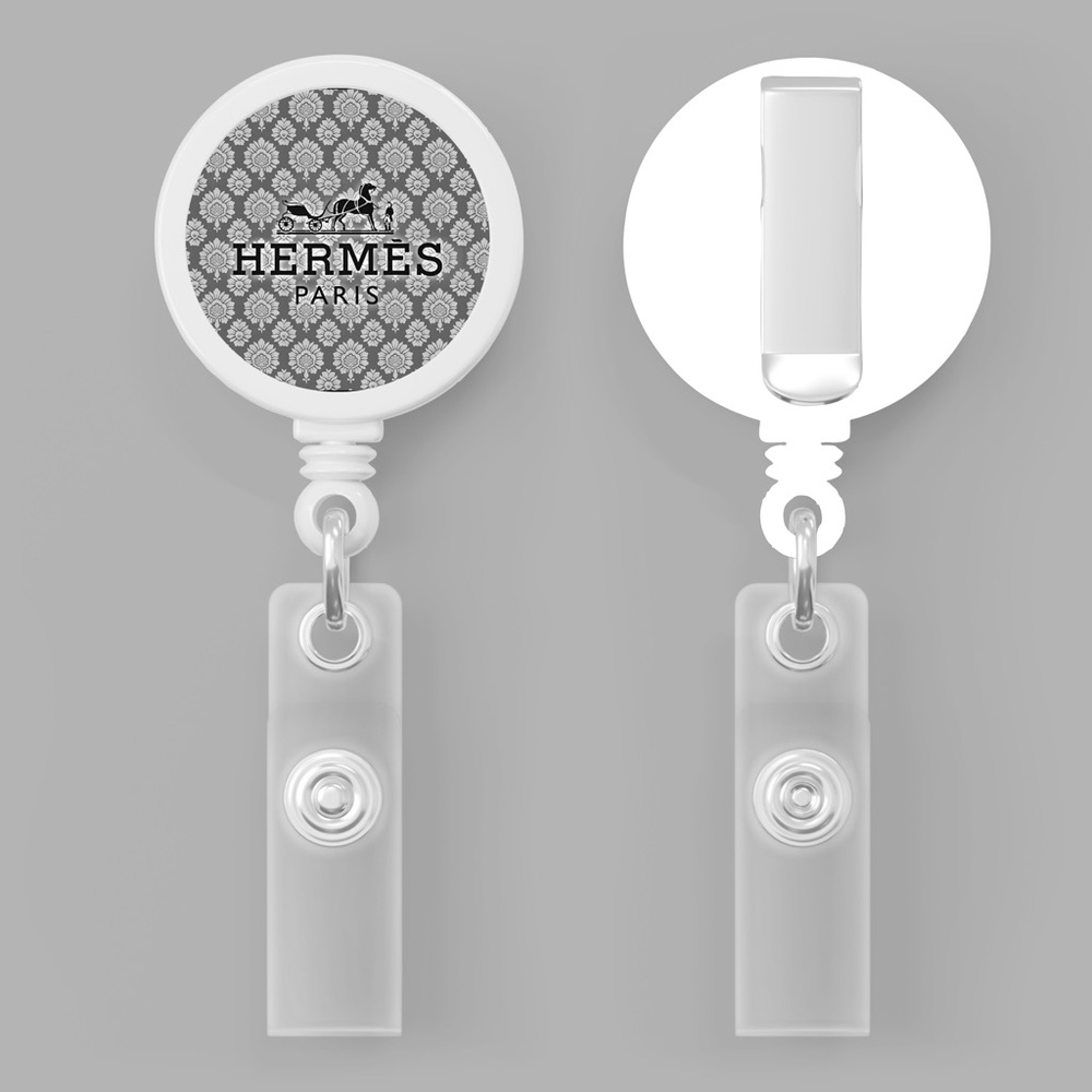 HANDMADE FASHION Badge Reel